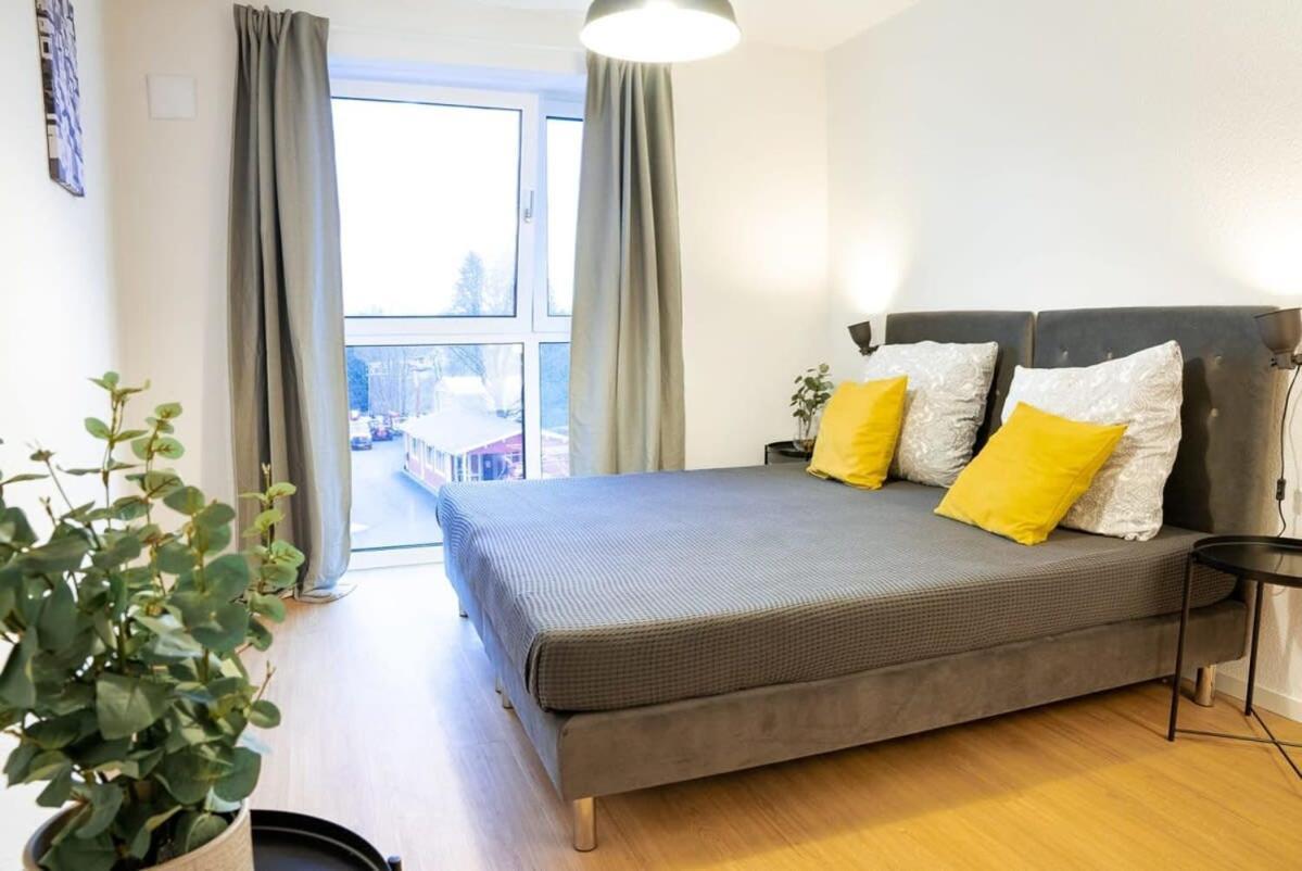 Four Bedroom In Urban Location Hamburgo Exterior foto